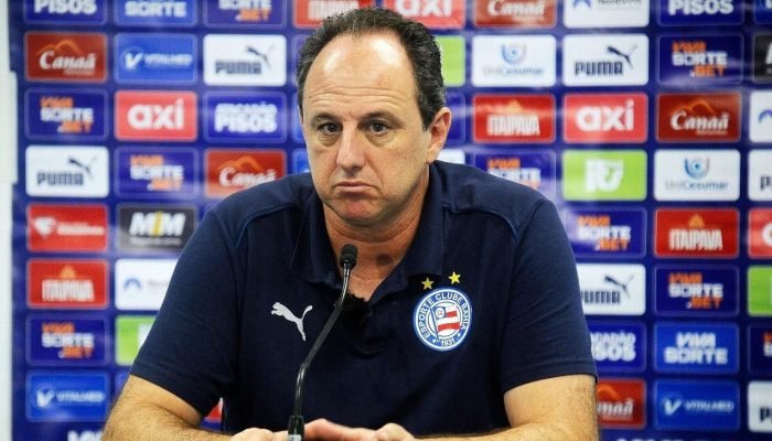 Ceni reclama de pênalti polêmico contra o Bahia: 'Não é erro, é outra palavra'