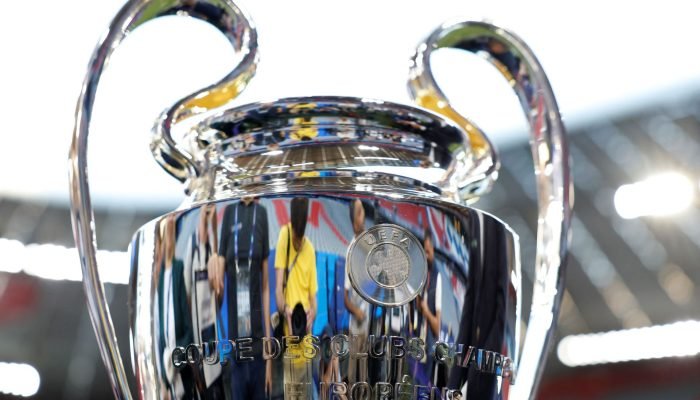 Champions-League.jpg Champions-League.jpg