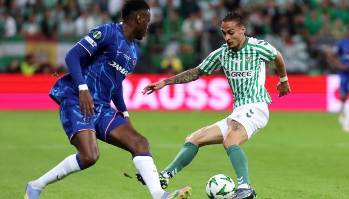 Chelsea-goleia-Betis-de-apagado-Antony-e-e-campeao-da.jpeg Chelsea goleia Betis de 'apagado' Antony e é campeão da Conference League