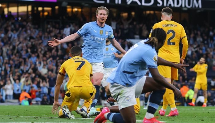 City encerra série do Wolves e se aproxima de vaga na Champions