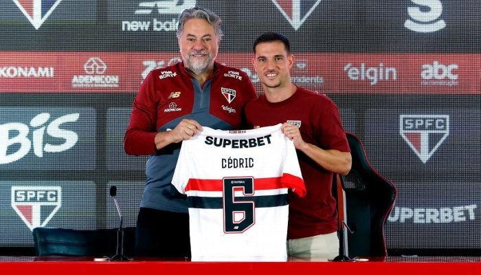 Concorrência e até ajuda na base: por que São Paulo renovou com Cédric Soares por mais tempo que o previsto?