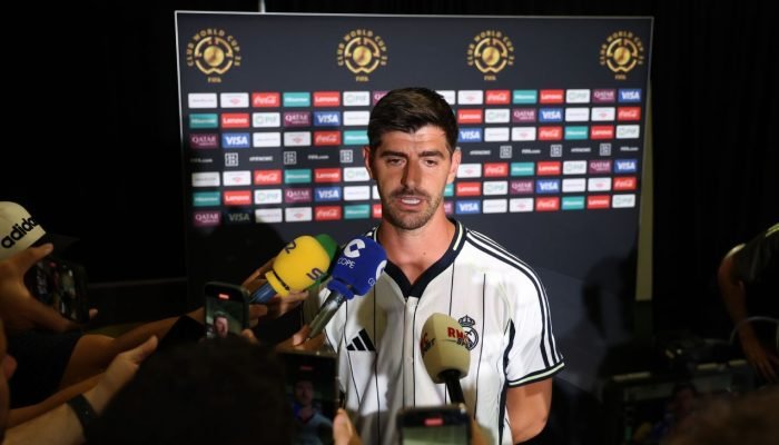 Courtois cita conversa com Vini Jr. sobre times do Brasil e dispara sobre Mundial