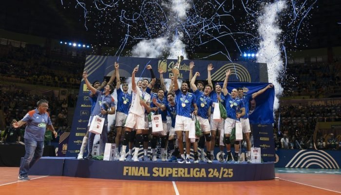 Cruzeiro-bate-Campinas-e-vence-Superliga-masculina-de-volei-pela.jpeg Cruzeiro bate Campinas e vence Superliga masculina de vôlei pela nona vez