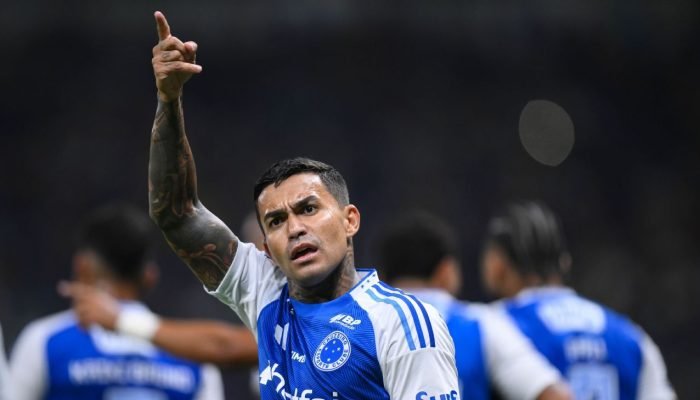 Dudu-negocia-com-Atletico-MG-acerto-e-tratado-com-cautela.jpeg Dudu negocia com Atlético-MG; acerto é tratado com cautela