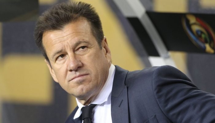 Dunga-faz-alerta-sobre-Ancelotti-na-selecao-brasileira.jpeg Dunga faz 'alerta' sobre Ancelotti na seleção brasileira