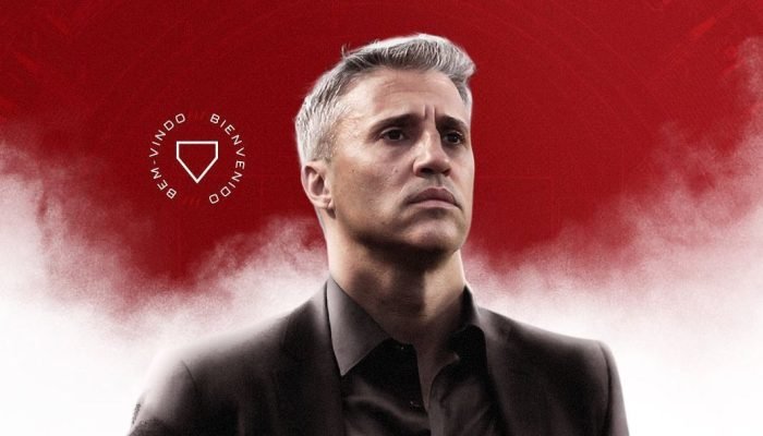 Ele-voltou-Sao-Paulo-anuncia-retorno-de-Crespo-apos-saida.jpeg Ele voltou! São Paulo anuncia retorno de Crespo após saída de Zubeldía