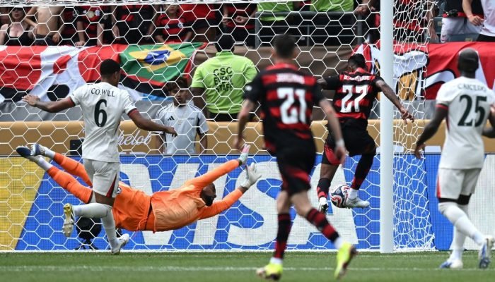 Em 24h, europeus perdem mesmo número de jogos em Mundiais do que em 20 anos