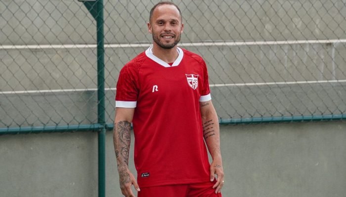 Ex-Flamengo quer acabar com espera de 40 anos do CRB