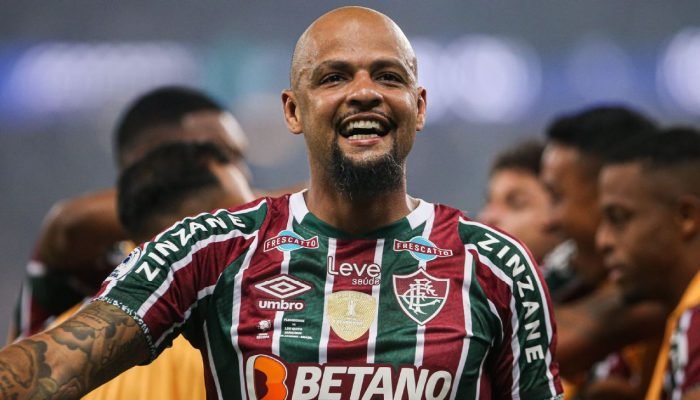 Felipe Melo exalta carreira de Casemiro, mas crava: 'Eu joguei mais'