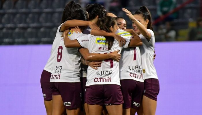 Ferroviaria-domina-selecao-do-Premio-ESPN-Bola-de-Prata-Feminino.jpeg Ferroviária domina seleção do Prêmio ESPN Bola de Prata Feminino