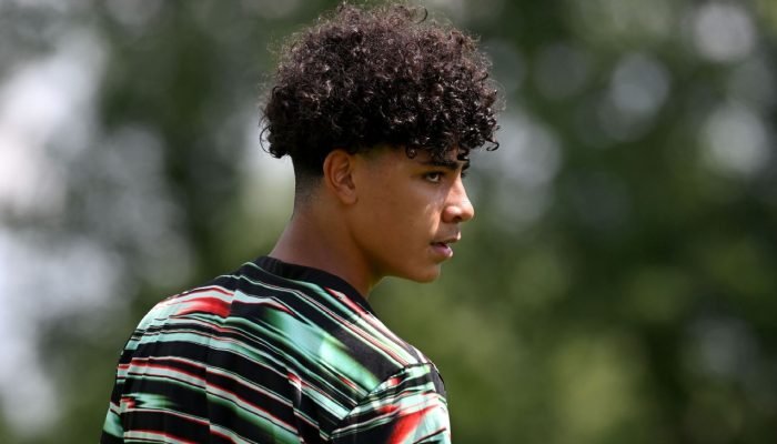 Filho-de-Cristiano-Ronaldo-estreia-por-Portugal-com-camisa-7.jpeg Filho de Cristiano Ronaldo estreia por Portugal com camisa 7 do pai