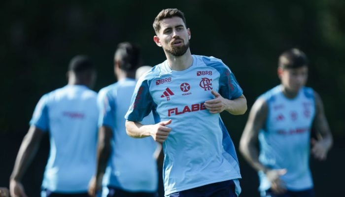 Flamengo: Filipe Luís confirma Jorginho e Alex Sandro à disposição e revela única baixa