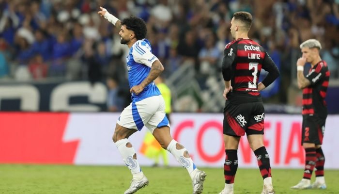 Gabigol-marca-em-reencontro-e-Cruzeiro-vence-o-Flamengo.jpeg Gabigol marca em reencontro, e Cruzeiro vence o Flamengo
