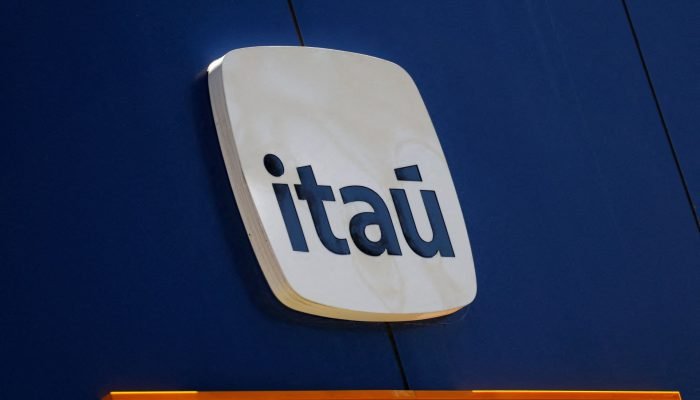 Itau_Logo.jpg Itau_Logo.jpg