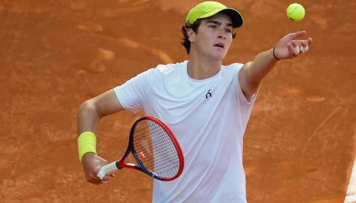 João Fonseca atropela dinamarquês na estreia do Madrid Open