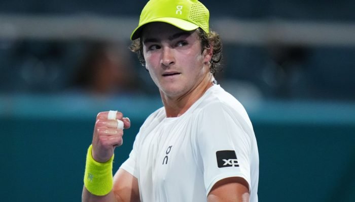 João Fonseca fará estreia contra qualifier e pode pegar n° 12 do mundo no Madrid Open