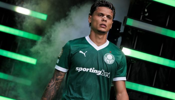 Juntos-Palmeiras-e-Chelsea-tem-14-pendurados-nas-quartas-de.jpeg Juntos, Palmeiras e Chelsea têm 14 pendurados nas quartas de final do Mundial de Clubes