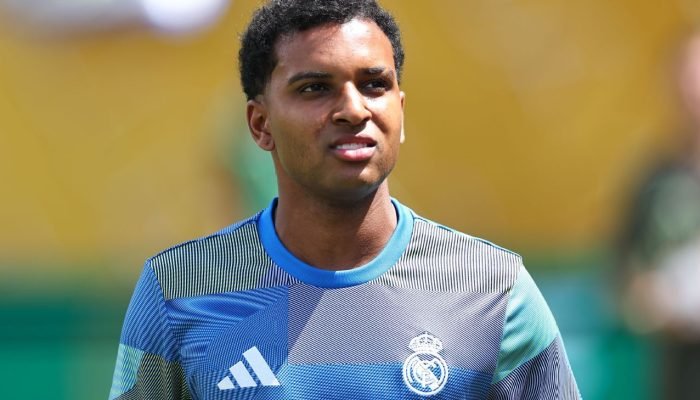 Liverpool-entra-na-briga-por-Rodrygo-que-espera-posicao-do.jpeg Liverpool entra na briga por Rodrygo, que espera posição do Real Madrid