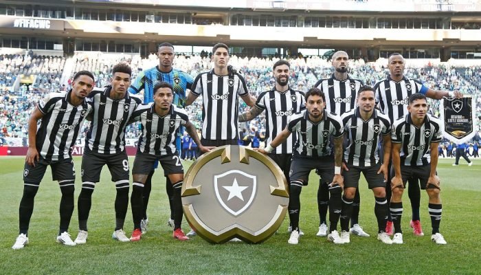 Marlon-Freitas-e-duro-com-o-Botafogo-mesmo-com-vitoria.jpeg Marlon Freitas é duro com o Botafogo mesmo com vitória: 'Temos que tirar lições'