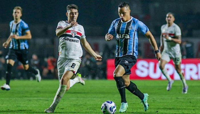 Marlon diz que Grêmio é 'roubado há 5 rodadas' e cita até Abel Ferreira