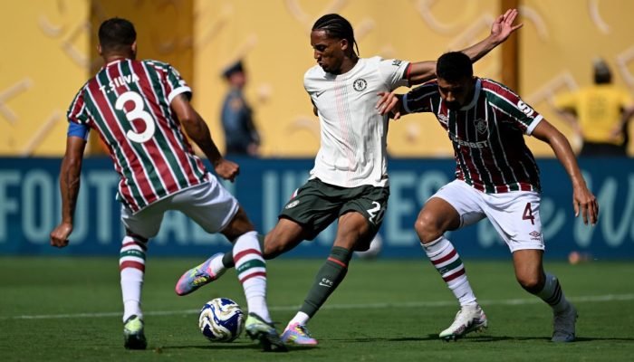 Moleque-de-Xerem-destroi-sonho-do-Fluminense-com-atuacao-de-gala.jpeg 'Moleque de Xerém' destrói sonho do Fluminense com atuação de gala
