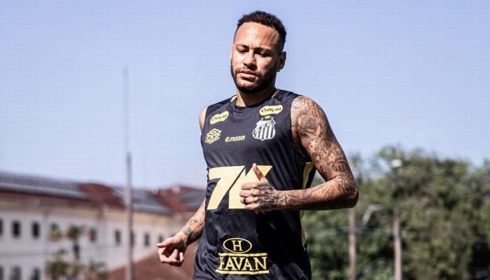Neymar-na-Kings-League-gera-debate-quente-Passam-a-mao.jpeg Neymar na Kings League gera debate quente: 'Passam a mão na cabeça dele desde moleque'