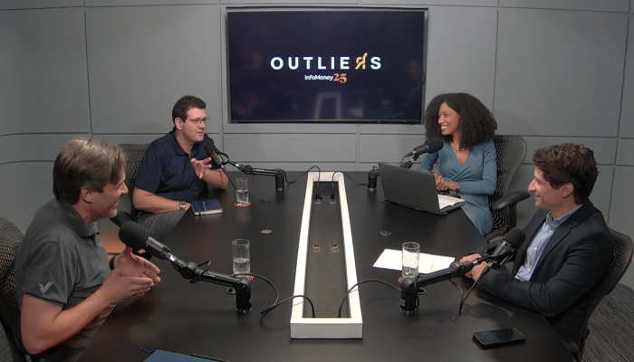 Outliers-1-1.png Outliers-1-1.png