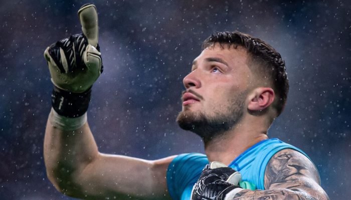 Palmeiras-topa-pagar-mais-de-R-10-milhoes-por-goleiro.jpeg Palmeiras topa pagar mais de R$ 10 milhões por goleiro do Grêmio
