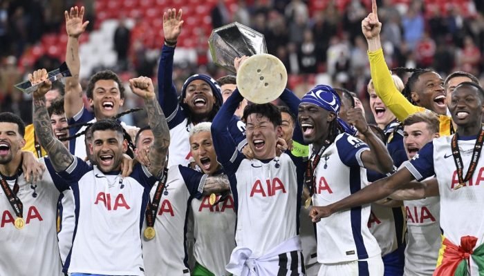 Por-que-Son-ficou-sem-medalha-no-Tottenham-apos-titulo.jpeg Por que Son ficou sem medalha no Tottenham após título da Europa League