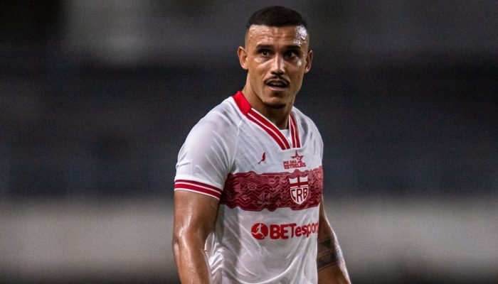 Por que William Pottker não poderá enfrentar o Atlético-GO e o que assistir no Disney+