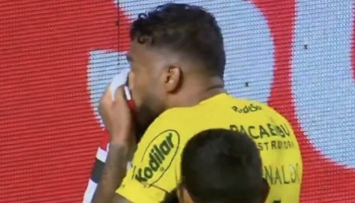 Provocacao-Reinaldo-diz-que-idolo-do-Sao-Paulo-inspirou-comemoracao.jpeg Provocação? Reinaldo diz que ídolo do São Paulo inspirou comemoração