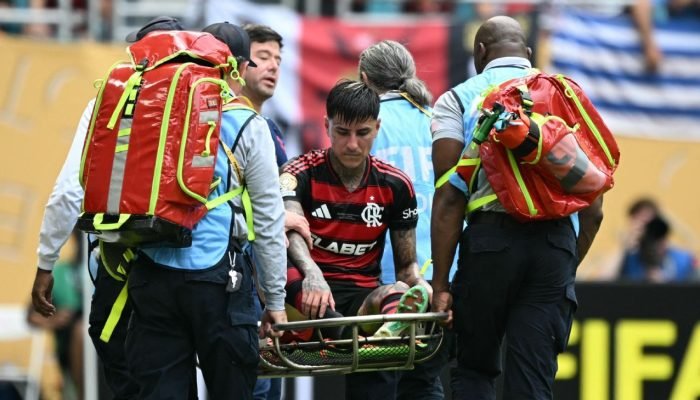 Pulgar-vai-passar-por-cirurgia-e-desfalca-o-Flamengo-por.jpeg Pulgar vai passar por cirurgia e desfalca o Flamengo por tempo indeterminado