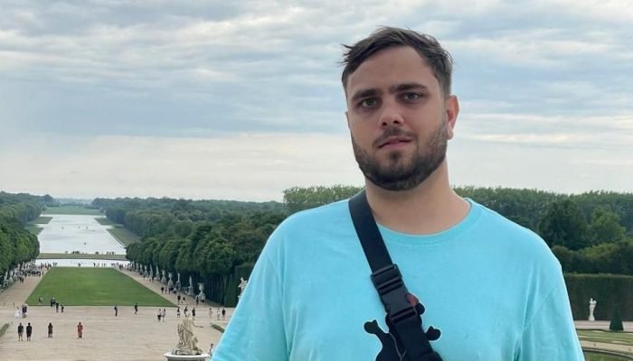 Renan-ataxia-de-Friedreich-e1745933191919.jpeg Renan-ataxia-de-Friedreich-e1745933191919.jpeg