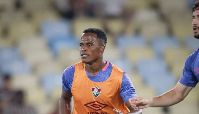 Renato-Gaucho-diz-que-presidente-do-Fluminense-ofereceu-aumento-para.jpeg Renato Gaúcho diz que presidente do Fluminense ofereceu aumento para manter Arias