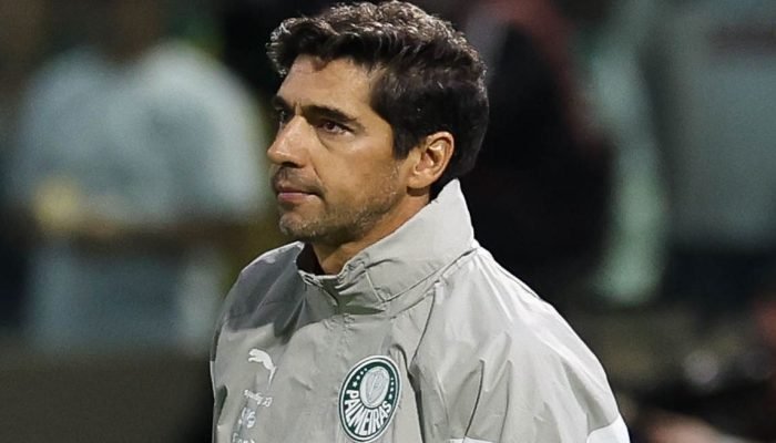 Súmula de Palmeiras x São Paulo explica expulsão de Abel Ferreira