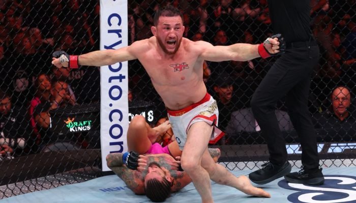 UFC-316-Merab-apaga-Sean-OMalley-em-revanche-e-mantem.jpeg UFC 316: Merab 'apaga' Sean O'Malley em revanche e mantém cinturão