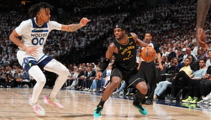 Warriors anulam Edwards em vitória sobre os Timberwolves, mas perdem Curry por lesão