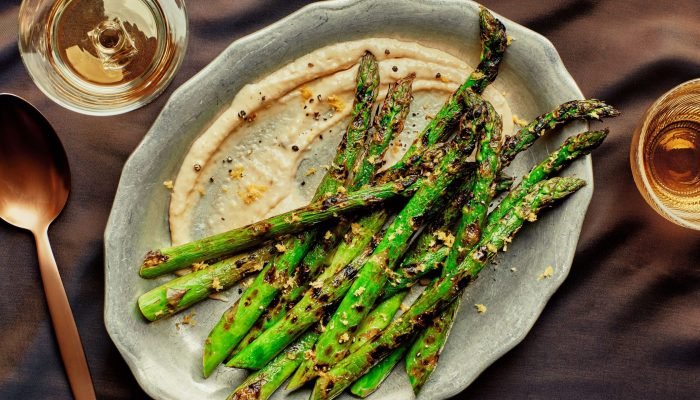 asparagus-tahini_RECIPE_041624_0674_VOG_final.jpg asparagus-tahini_RECIPE_041624_0674_VOG_final.jpg