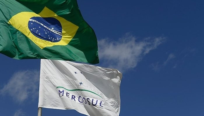 bandeira_do_mercosul.jpg bandeira_do_mercosul.jpg
