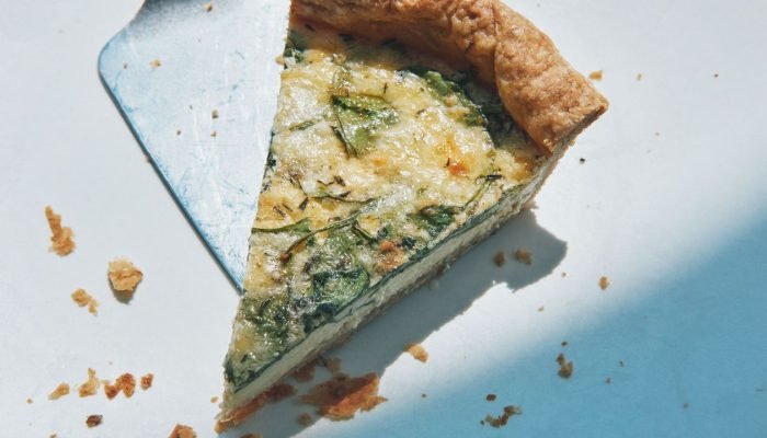 caramelized-onion-spinach-quiche_RECIPE_V2_090325_2579_VOG_final.jpg