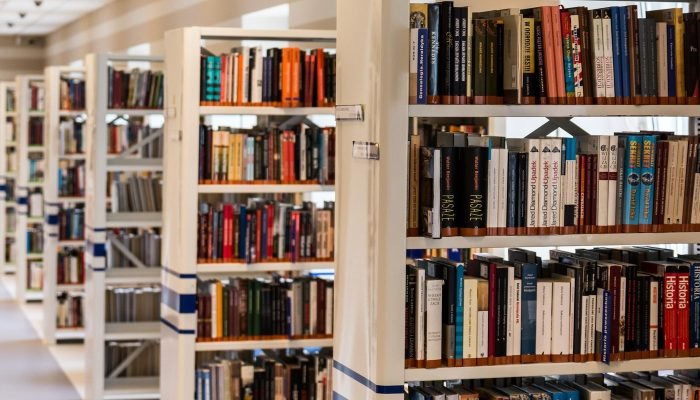 library-488690.jpg