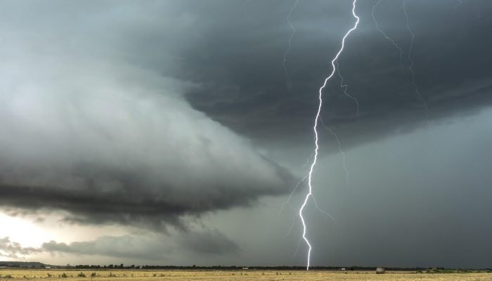 lightning-4713379_1280.jpg lightning-4713379_1280.jpg