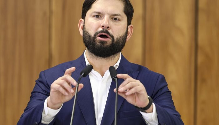 lula-boric1_mcamgo_abr_22042025-10.jpg lula-boric1_mcamgo_abr_22042025-10.jpg