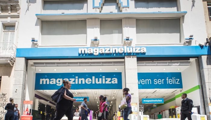 magazine-luiza-fachada.jpg