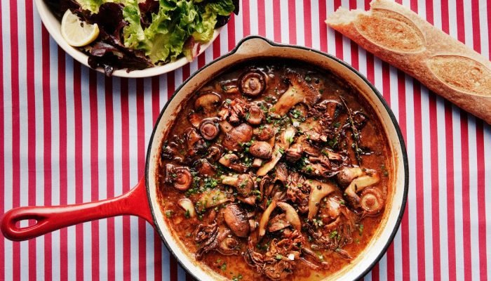 mushroom-au-poivre_LEDE_V2_082224_9708_VOG_final.jpg mushroom-au-poivre_LEDE_V2_082224_9708_VOG_final.jpg