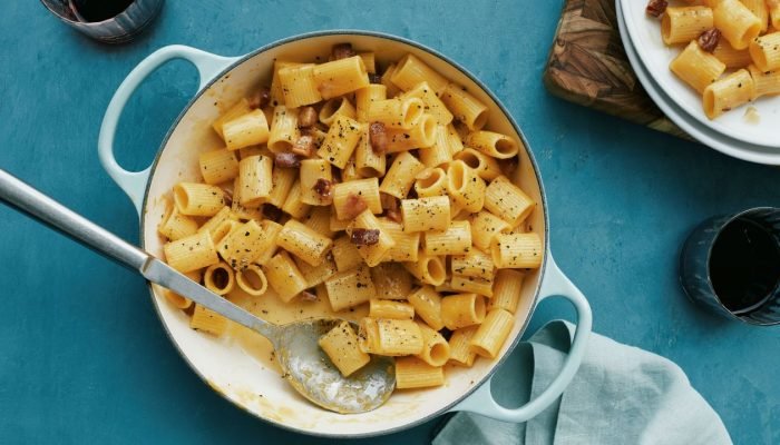 pasta-carbonara_RECIPE_V4_121025_3646_VOG_final.jpg