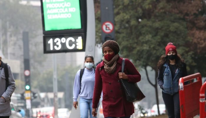 sao-paulo-frio-rovena-rosa-agencia-brasil.jpg sao-paulo-frio-rovena-rosa-agencia-brasil.jpg