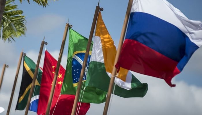 vCDNeiH5-Brics.jpg vCDNeiH5-Brics.jpg